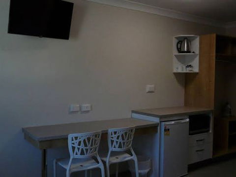 BEST WESTERN CASTLE LODGE MOTEL - Lennox Head Accommodation 1