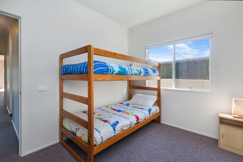 Julieanne - Lennox Head Accommodation 5