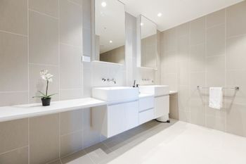 Super Spacious City View Apartments - Lennox Head Accommodation 1