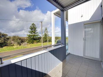 Boat Harbour Holiday 10 Noamunga Street - Lennox Head Accommodation 1