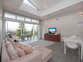 Boat Harbour Holiday 10 Noamunga Street - Lennox Head Accommodation 5