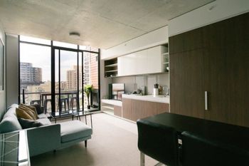 Spacious Apartment Close To Melbourne CBD - Lennox Head Accommodation 6
