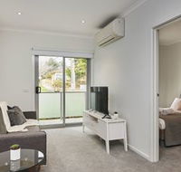 Bright  Updated 1 Bedroom Apartment - Lennox Head Accommodation