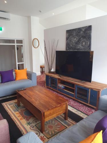 Hotel Blue - Lennox Head Accommodation 3
