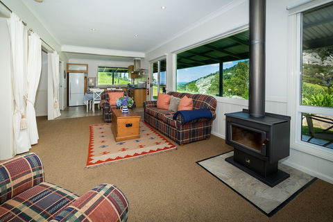 The Bryn At Tilba Family Cottage - Lennox Head Accommodation 6