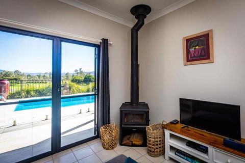 Mandalay Villas - Villa 2 - Lennox Head Accommodation 6