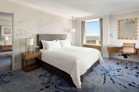 Shangri-La Hotel, Sydney - Lennox Head Accommodation 4