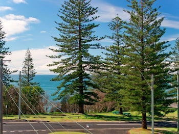 Seaspray Apartments - Lennox Head Accommodation 5