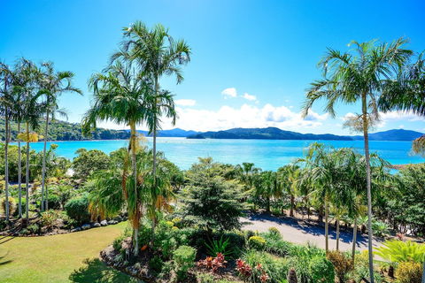 Frangipani 5 On Hamilton Island - Lennox Head Accommodation 1