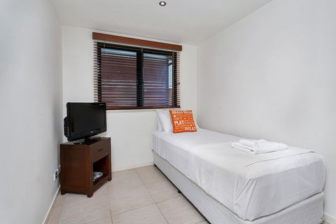 Beachfront Apartment With Ocean View - 4 - Lennox Head Accommodation 5