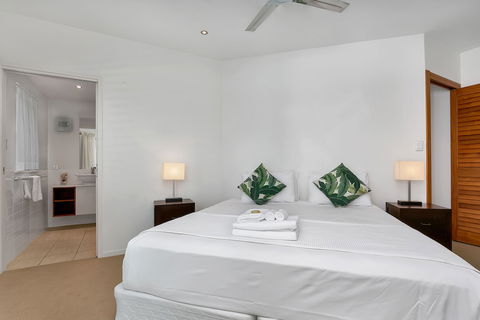 Beachfront Apartment With Ocean View - 4 - Lennox Head Accommodation 2