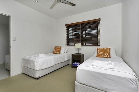 Beachfront Apartment With Ocean View - 4 - Lennox Head Accommodation 6