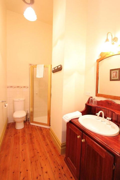 Palm House - Lennox Head Accommodation 1