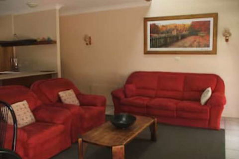 Apartments On The Park Glen Innes - Lennox Head Accommodation 5