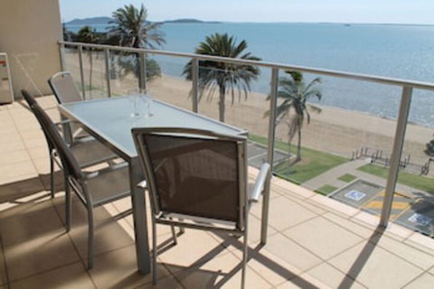 Regent Place Apartments - Lennox Head Accommodation 0