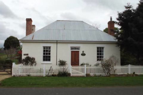 Cottage On Gunning - Lennox Head Accommodation 0
