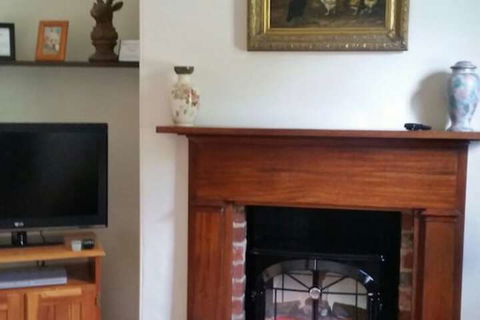 Cottage On Gunning - Lennox Head Accommodation 4