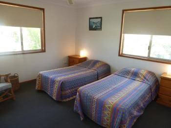 Sails Beach House Apartments Pottsville Beach - Lennox Head Accommodation 2