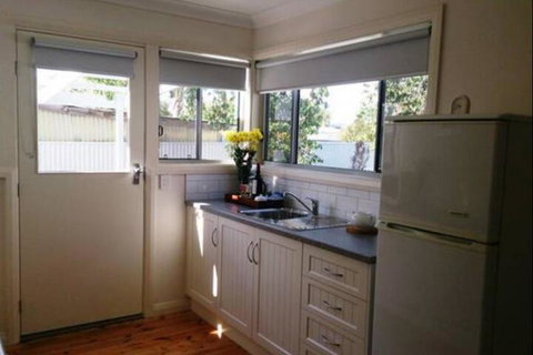 Annabelles Cottage - Lennox Head Accommodation 2
