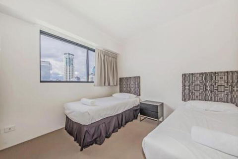 Tribeca Apartments Brisbane - Lennox Head Accommodation 3