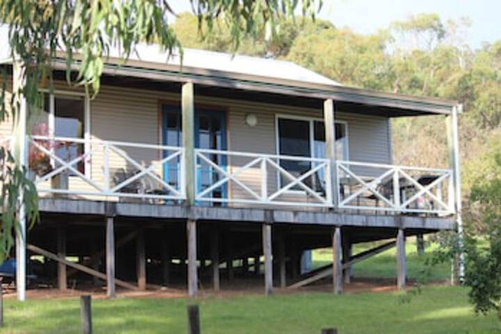 Porongurup WA Lennox Head Accommodation