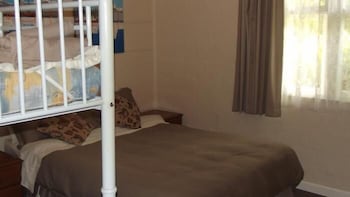 Lakes Entrance Holiday Units - Lennox Head Accommodation 6