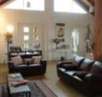 Outlook Hill Pavilion suites  Spa Cottages - Lennox Head Accommodation