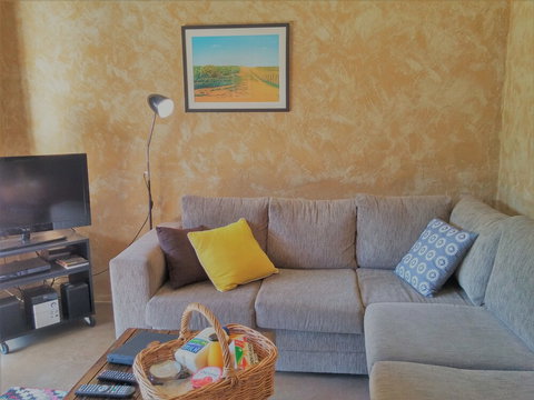 Milton Country Cottages - Lennox Head Accommodation 2