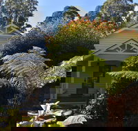 Gatehouse Cottage at Merrow Cottages - Mt Dandenong - Lennox Head Accommodation