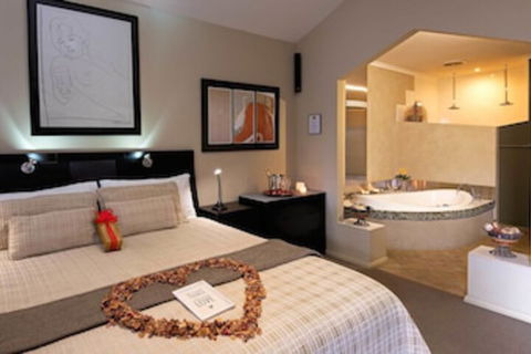 Riverview Rise Retreats - Lennox Head Accommodation 0