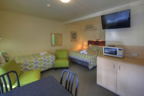 Bermagui Motor Inn - Lennox Head Accommodation 7