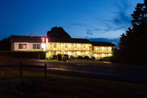 Colonial Lodge Motor Inn Yass - Lennox Head Accommodation 6