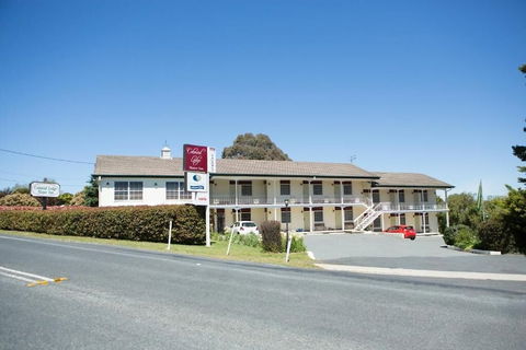 Colonial Lodge Motor Inn Yass - Lennox Head Accommodation 0