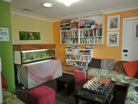 Ozzie Pozzie Backpackers - YHA - Lennox Head Accommodation 3