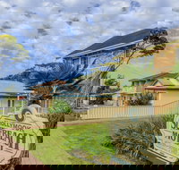 Mollymook Surfbeach Motel and Apartments - Lennox Head Accommodation