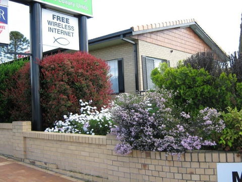 Settlers Motor Inn - Lennox Head Accommodation 1