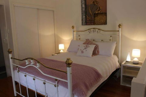 Granite Gardens Cottages & Lake Retreat - Lennox Head Accommodation 7