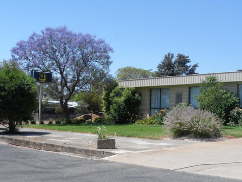 Mount Wycheproof Motor Inn - Lennox Head Accommodation 1