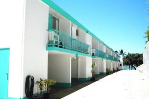 Townsville Seaside Apartments - Lennox Head Accommodation 5