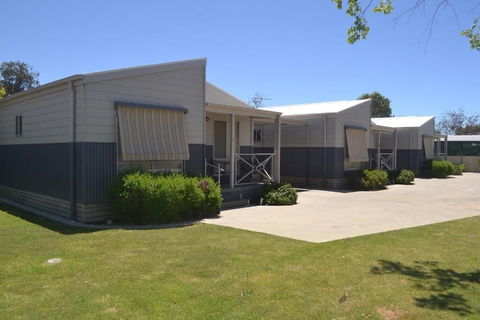 Ashleigh Court Motor Inn - Lennox Head Accommodation 0