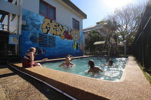 Asylum Cairns Hostel - Lennox Head Accommodation 4