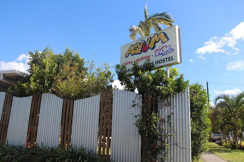 Asylum Cairns Hostel - Lennox Head Accommodation 1