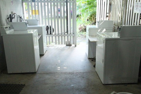 Asylum Cairns Hostel - Lennox Head Accommodation 7