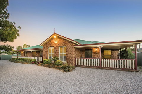 Colonial Court Villas - Lennox Head Accommodation 6