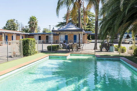 Plainsman Motel - Lennox Head Accommodation 1