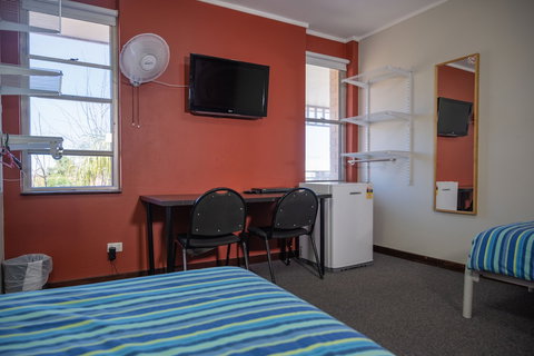 Beatty Lodge - Lennox Head Accommodation 4