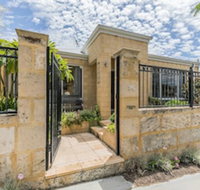 Ocean Keys Cottage - Lennox Head Accommodation