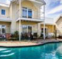 Seaside Spa Retreat - Lennox Head Accommodation