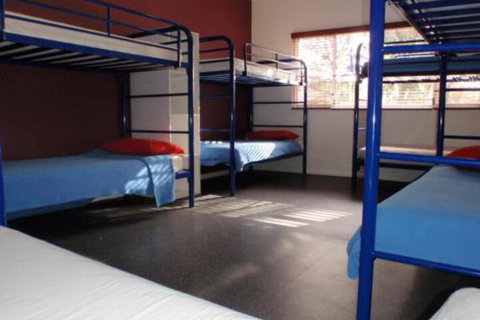 Margaret River Backpackers YHA - Lennox Head Accommodation 4