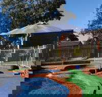 Golden Reef Motor Inn - Lennox Head Accommodation